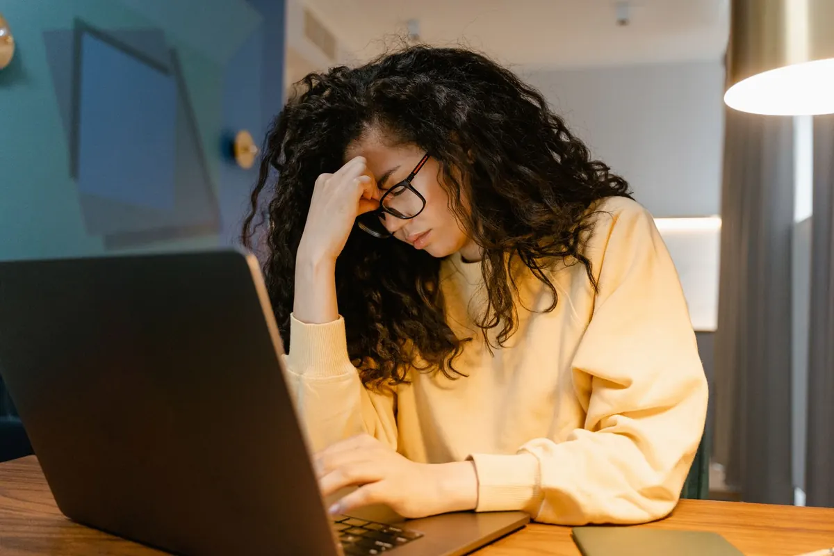 10 Common Prompt Mistakes Beginners Make (and How to Fix Each One)